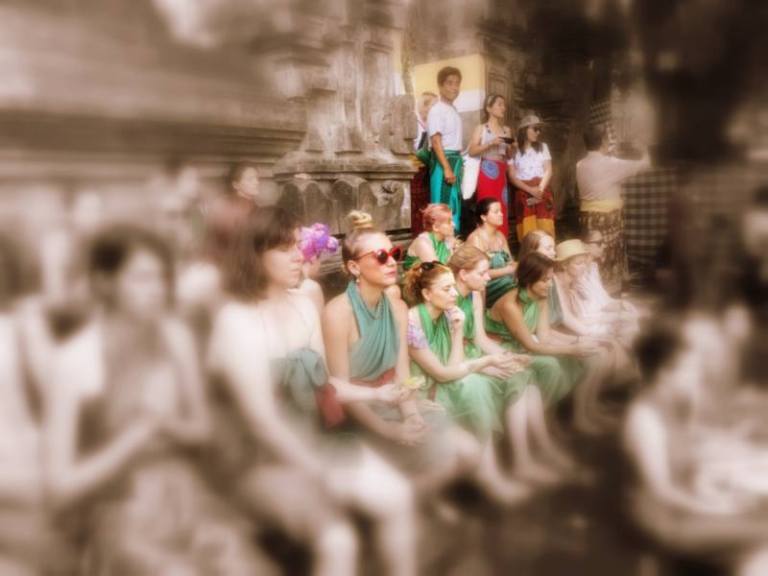 43018920_168359750754462_1568223092415660032_n